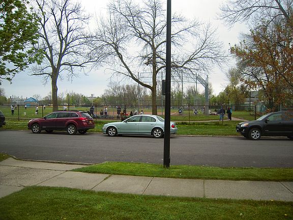 5th image of 20 Parkside Ct