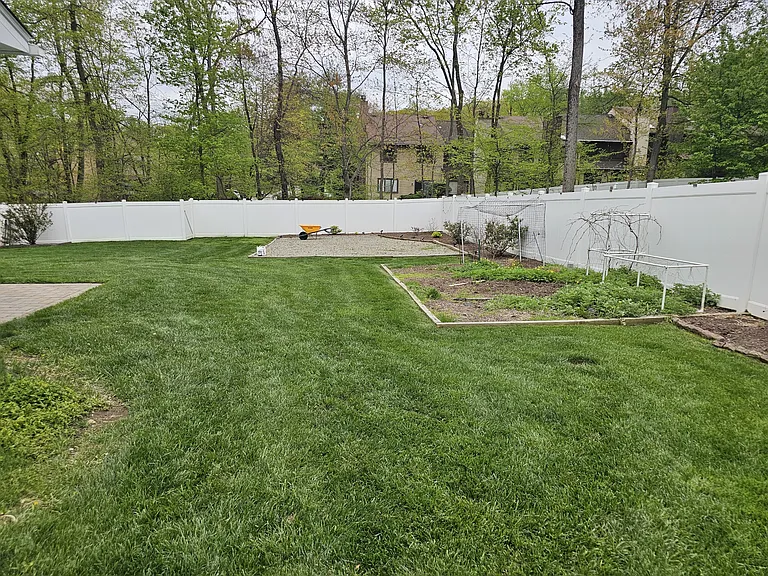 79 S Powder Mill Rd — Photo 35