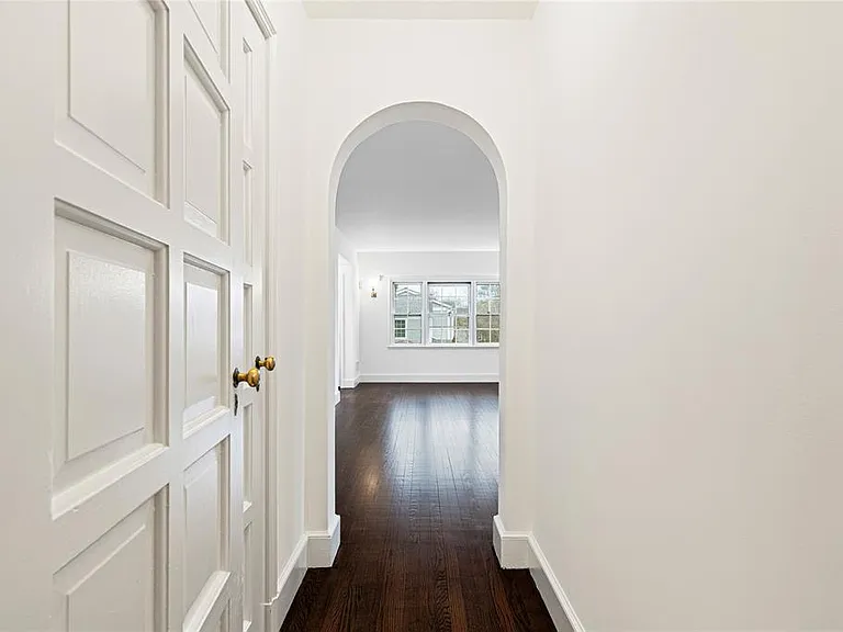 6 Fox Meadow Rd — Photo 11