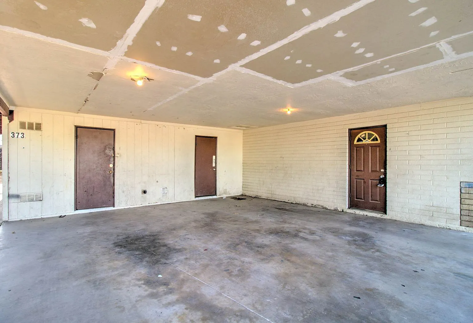 2 bed, 1.0 bath, 804 sqft, $1,500 — Photo 4