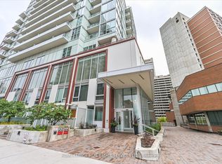 33 Helendale Ave #1310, Toronto, ON M4R 1C5