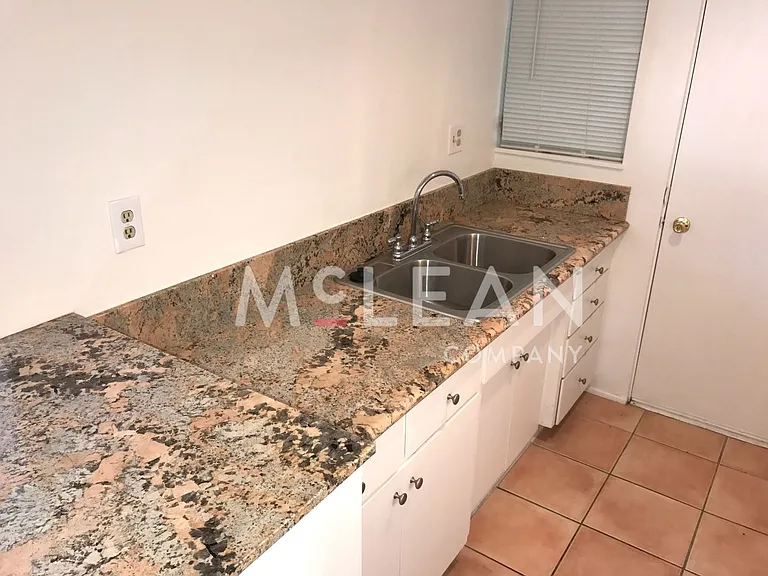 630 S Grenfall Rd #3 — Photo 7