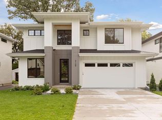 6129 Oaklawn Ave, Edina, MN 55424