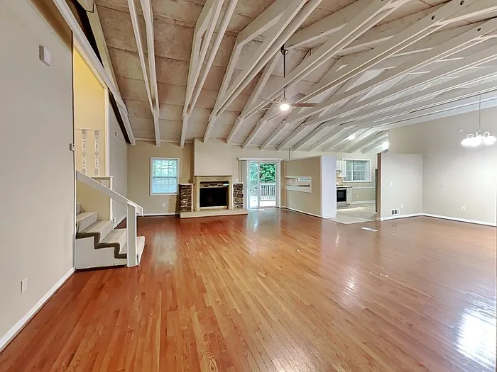 1939 Six Branches Dr — Photo 6