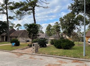 3802 Badger Forest Dr, Houston, TX 77088