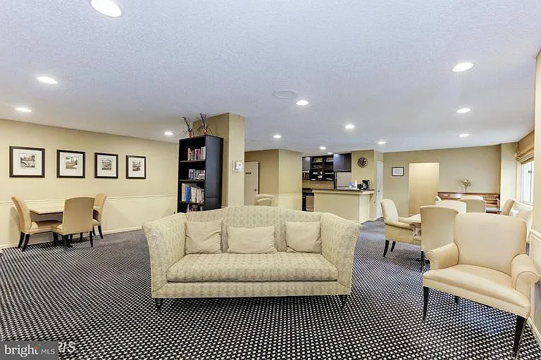 11801 Rockville Pike #207 — Photo 41