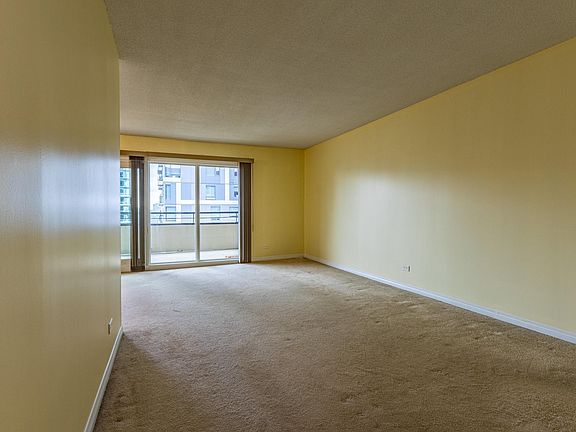 3rd image of 10140 120th St NW #1210