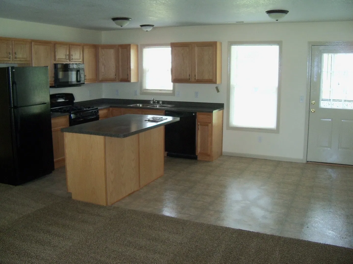 302 E Branning - Three Bedroom/ One Bath Ranch Style Home *Upcoming* (Not Yet Showable) — Photo 4