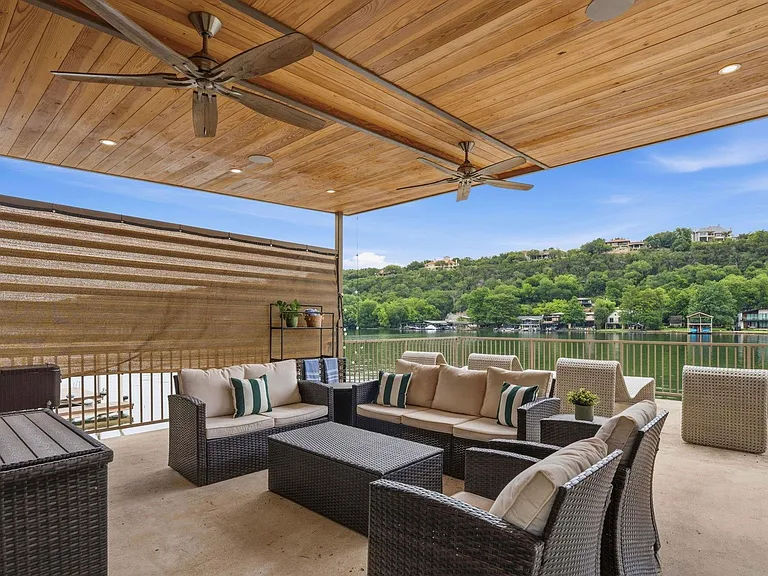 3605 Robbins Rd — Photo 27