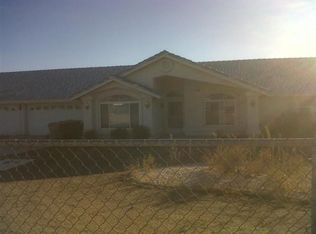 11257 8th Ave, Hesperia, CA 92345