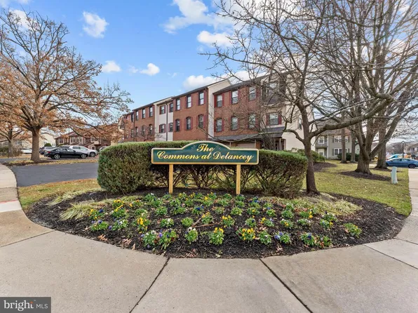 358B Willow Turn, Mount Laurel, NJ 08054