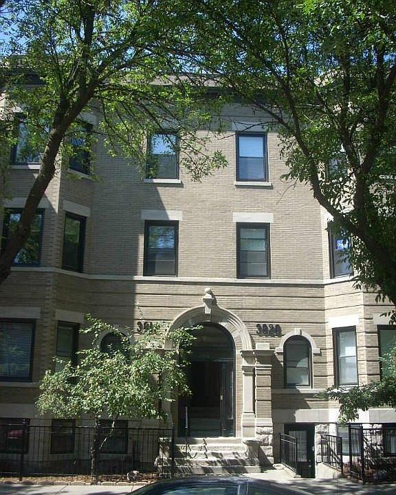 1st image of 3820 N Sheffield Ave #2A