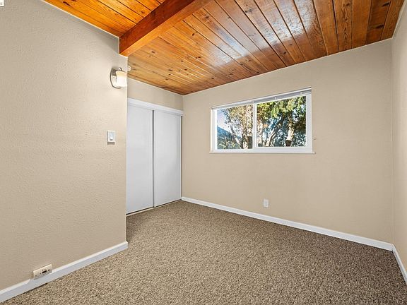 4th image of 5815 Alameda Ave