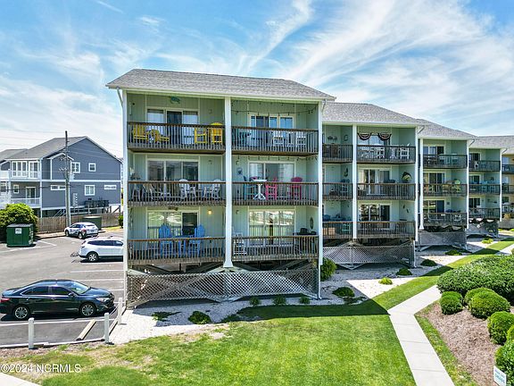 4th image of 918 N New River Drive #321