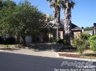 9007 Foxland Dr, San Antonio, TX 78230