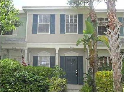 2nd image of 8004 Sanibel Dr