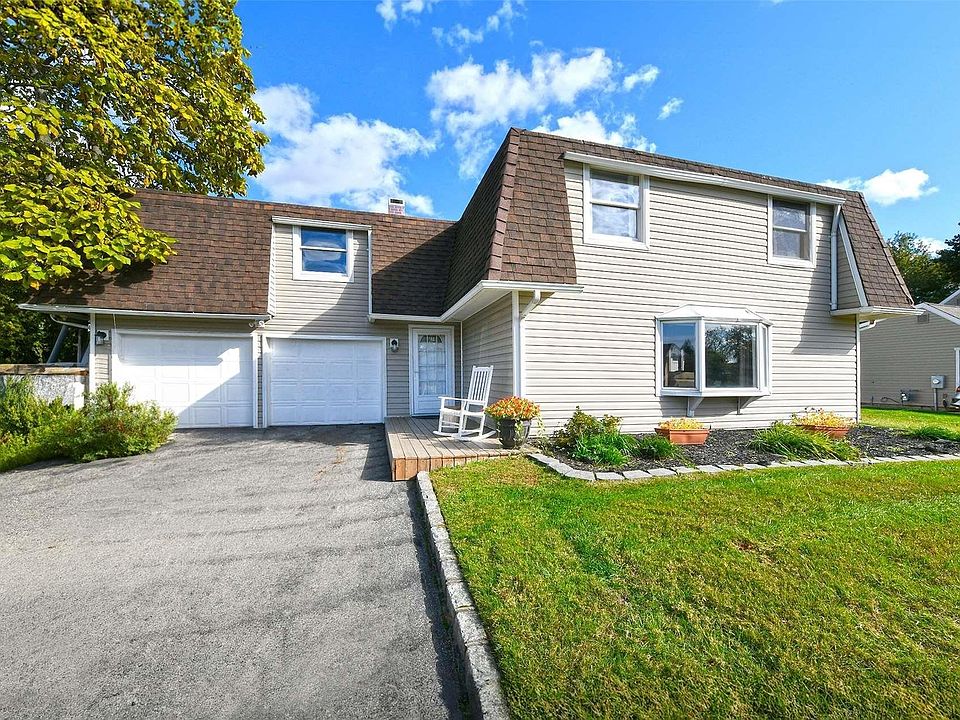 1st image of 35 Torrey Pine Lane