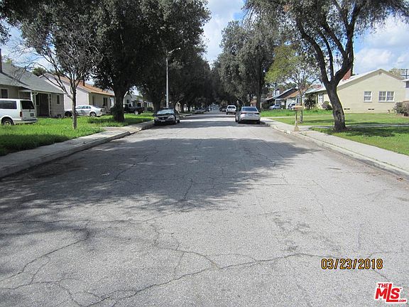 2nd image of 1216 W 26th St