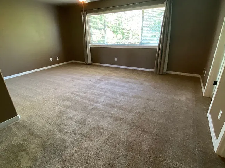 2948 NE Conners Ave — Photo 15