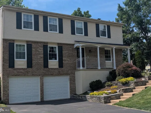 6816 Rock Creek Ct, Alexandria, VA 22306