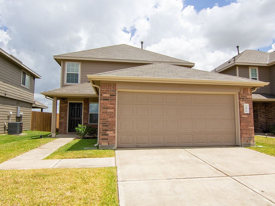 1st image of 24018 Treviso Gardens Dr