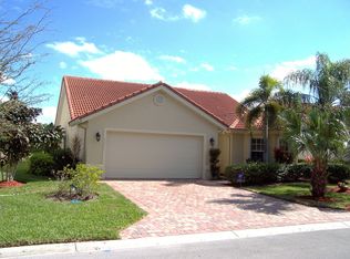 3544 Corinthian Way, Naples, FL 34105