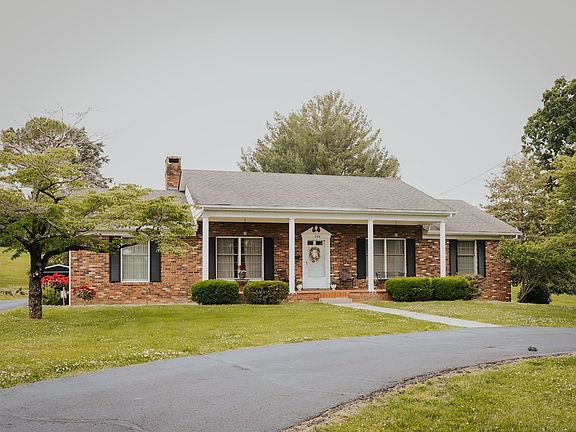 2nd image of 304 Miller Ave
