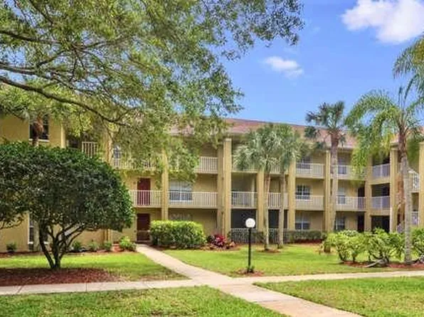 2690 Coral Landings Blvd APT 622, Palm Harbor, FL 34684