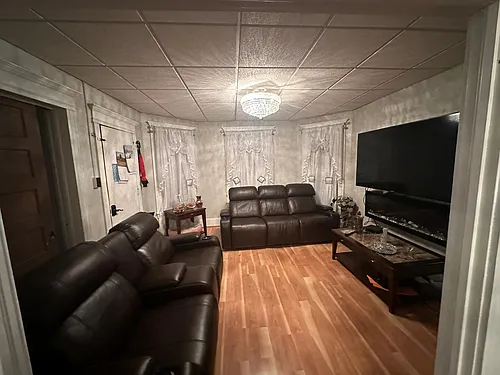 110 Florence Ct Photo 1