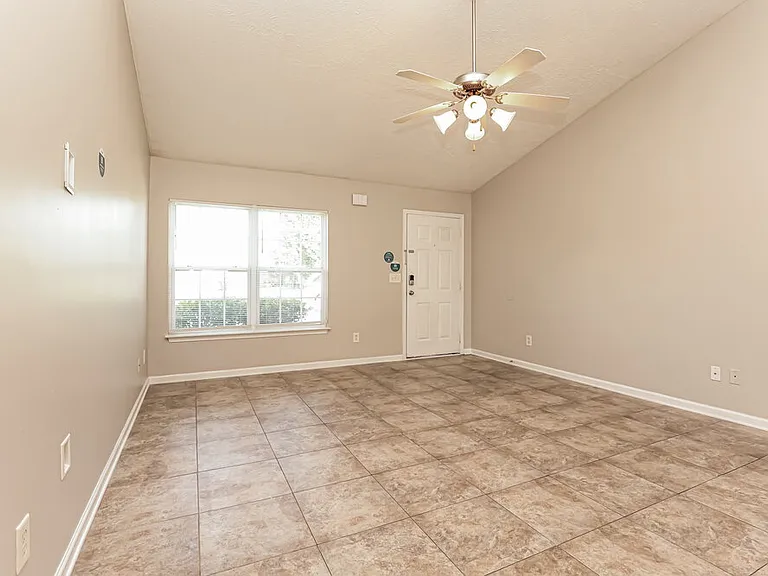 165 Howard Woody Dr — Photo 5