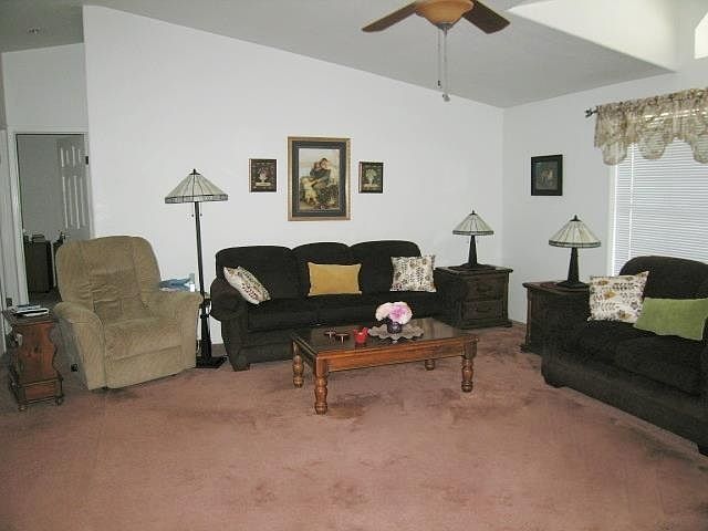 1st image of 3709 S Parkview Cir