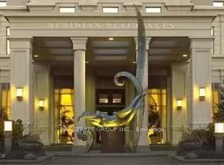 25 Greenview Ave #1823, Toronto, ON M2M 0A5