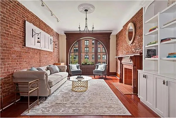 Sold by DJK Residential | media 20