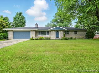 1212 Hibiscus Dr, Clarksville, IN 47129