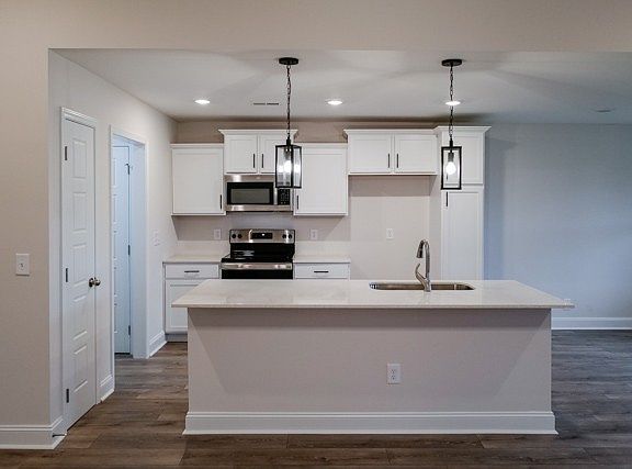4th image of 196 Donegal Dr Lot 168