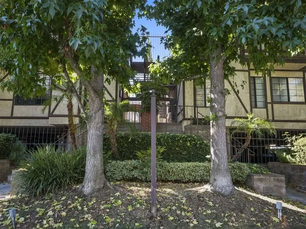 15050 Moorpark St, Sherman Oaks, CA 91403