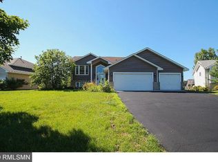 5313 Kings Cir N, Brooklyn Park, MN 55443
