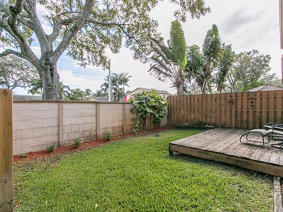 3rd image of 2748 Treasure Cove Cir