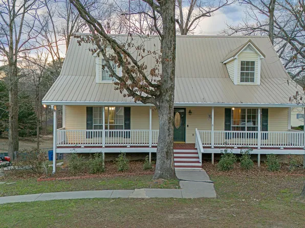 2208 Deer Run Ln, Hueytown, AL 35023