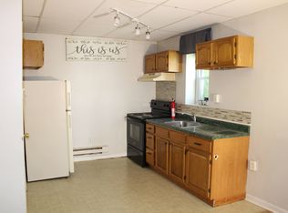 208 Main St #A, Royersford, PA 19468