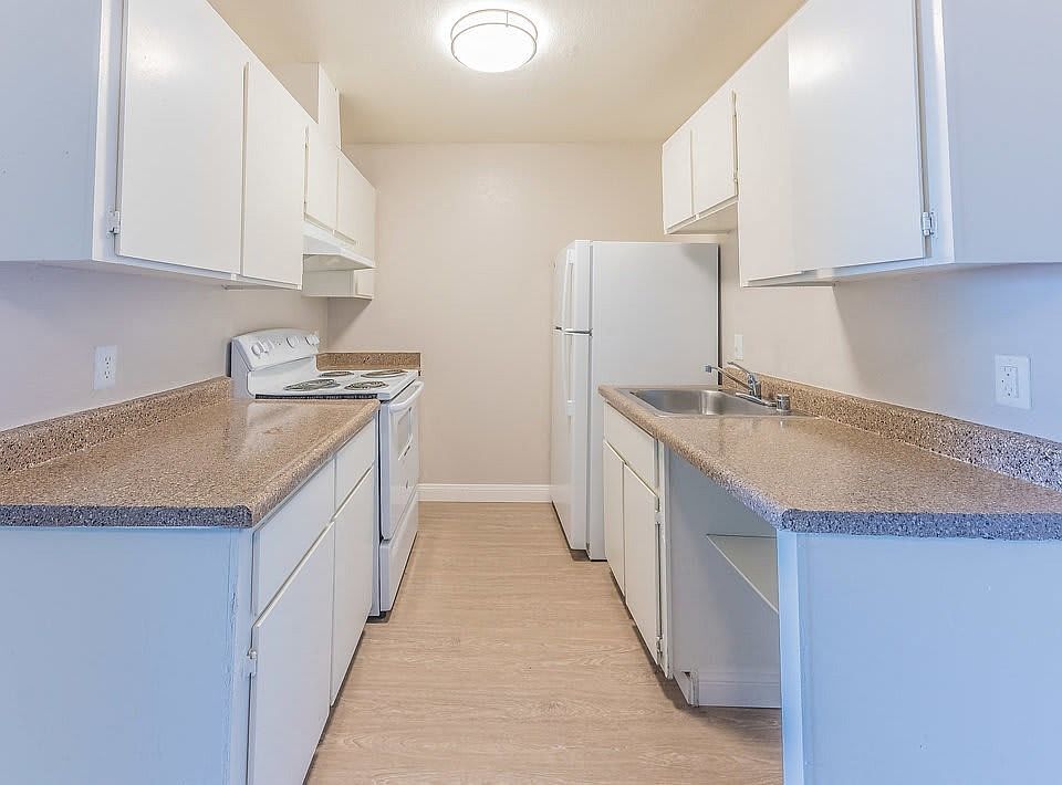 Emerald Park kitchen