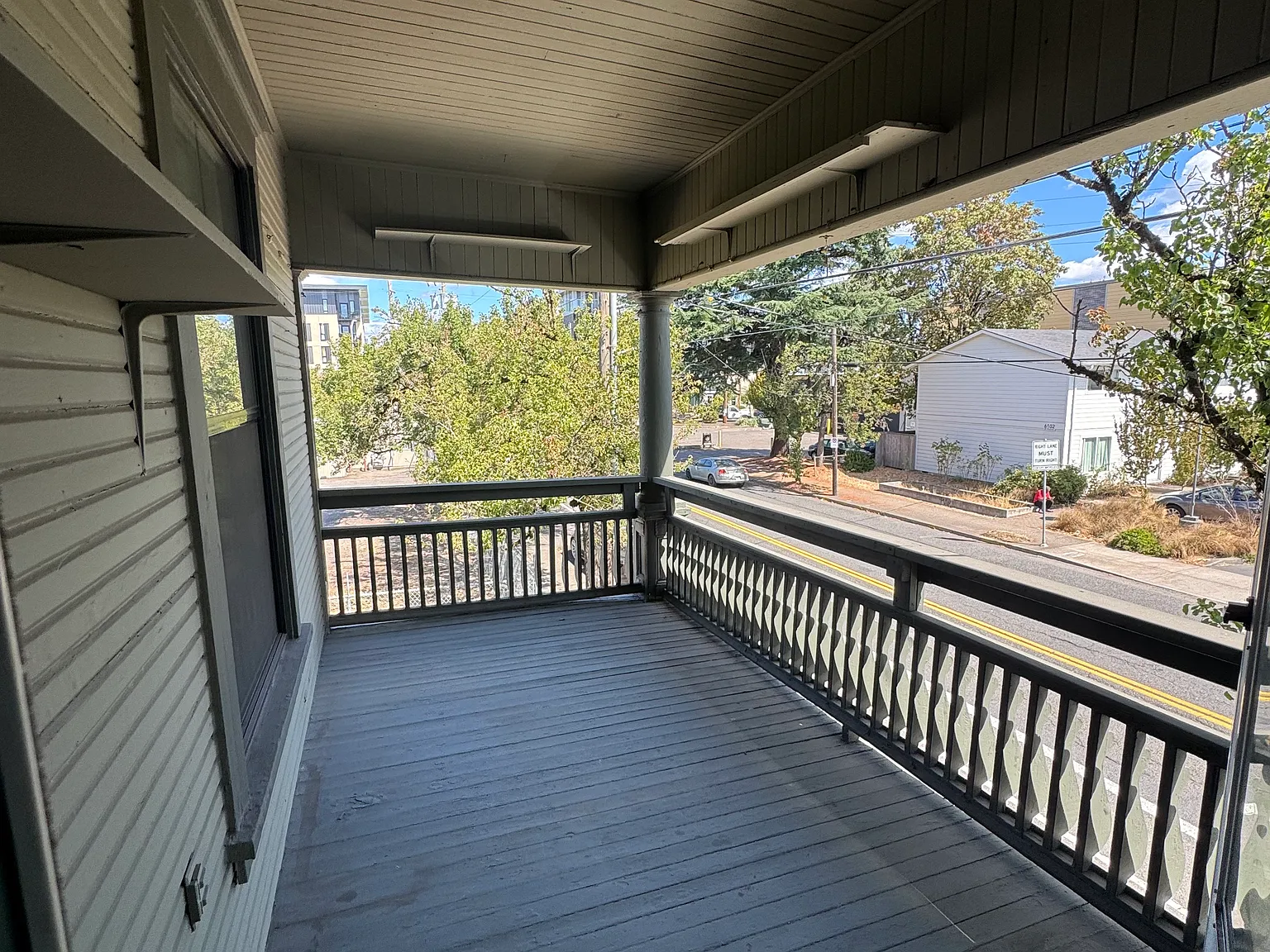 6107 SE 92nd Ave — Photo 3