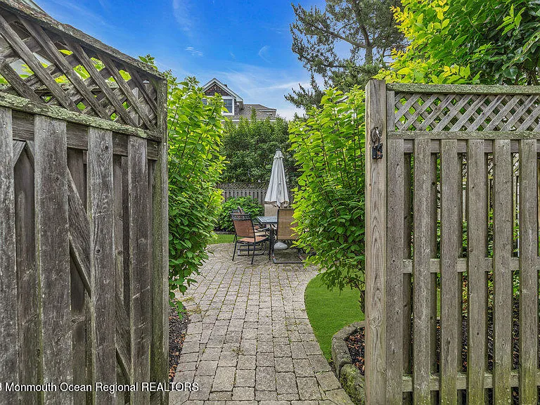 683 Main Ave — Photo 47