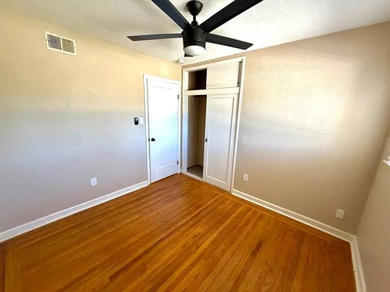 785 Duke Cir — Photo 18