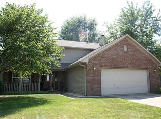 2910 N Prairie Stream Way, Columbus, IN 47203