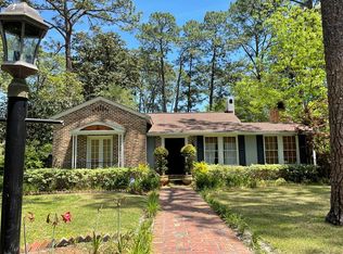 1420 Saint Marys Dr, Waycross, GA 31501