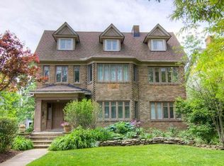 3232 Clarendon Rd APT 3, Cleveland, OH 44118