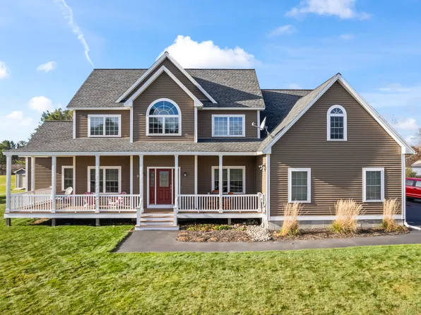 10 Fieldstone Drive, Augusta, ME 04330