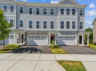 130 Livingston Ln, Exton, PA 19341