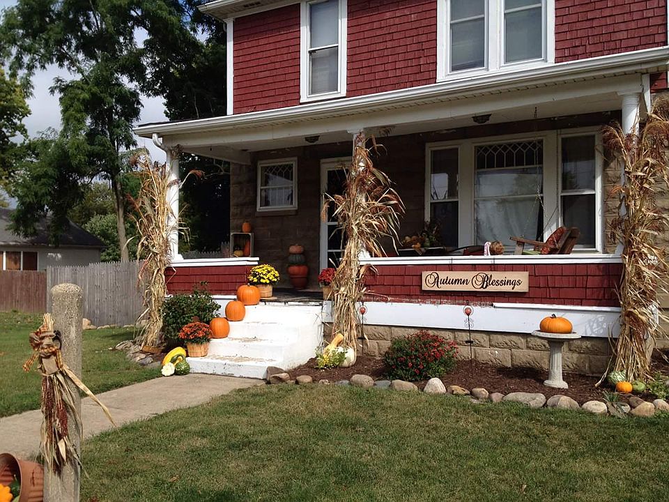 1st image of 329 E Court St